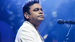 'അച്ഛന്റെ ചിതയ്ക്ക് തീകൊളുത്തിയ ചിത്രം ഇന്നും എന്റെ മനസ്സിലുണ്ട്'; ബാല്യകാലത്തെക്കുറിച്ച് എ.ആര്‍.റഹ്മാന്‍