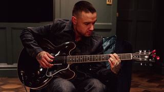 ഹോട്ടലിന്റെ മൂന്നാം നിലയില്‍ നിന്നും വീണു... ബോയ് ബാന്‍ഡ് വണ്‍ ഡയറക്ഷന്‍ താരം ലിയാം പെയ്‌ന് അന്തരിച്ചു  