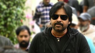 പവൻ കല്യാണിന്റെ മകന് സിം​ഗപ്പൂരിലെ സ്കൂളിൽ വെച്ച് അപകടം; വാക്ക് പാലിച്ച ശേഷം മകനെ കാണാൻ പവൻ 