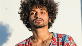 ഞാൻ ചൈനയിൽ ജനിക്കേണ്ടയാളായിരുന്നു, മരിക്കാതിരിക്കാനുള്ള കാര്യങ്ങൾ ഞാൻ അന്വേഷിക്കാറുണ്ട്; ബ്ലെസ്ലി പറയുന്നു