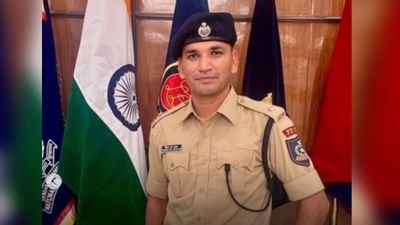 UPSC Success Story: 10वीं में फेल, फिर लगातार 3 बार पास की यूपीएससी परीक्षा, जानिए कौन हैं ईश्वर गुर्जर?