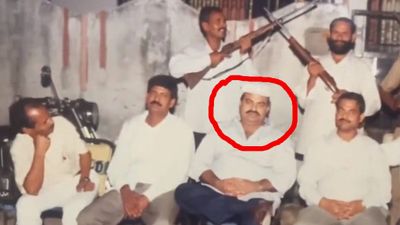 कौन है 'धुरंधर 2' में दिखाया गया ये खूंखार माफिया? पिता चलाते थे तांगा, बेटे ने बनाया अपराध का काला साम्राज्य