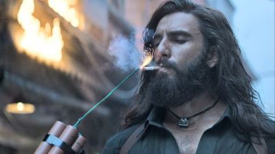 Dhurandhar 2 की टिकट के चक्कर में खाली हो रहे बैंक अकाउंट! एक क्लिक कर सकता है आपको कंगाल