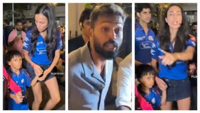 VIDEO: हार्दिक पांड्या के बेटे अगस्त्या के हाथ पकड़ कर दौड़ी महिका, जोरों से चिल्लाई- मत करो.. जाने पूरा मामला