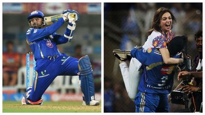 सचिन तेंदुकर-विराट कोहली की टक्कर है ये क्रिकेटर, जीत की खुशी में हुआ पागल नीता अंबानी को गोद में उछालकर... 