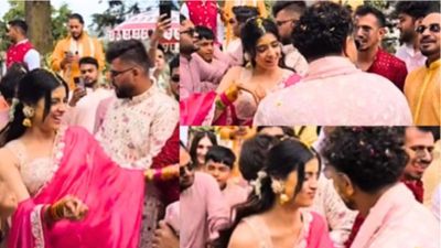 हल्दी फंक्शन में क्रिकेटर संग झूम-झूम कर नाचीं कुलदीप यादव की दुल्हनिया, देखते रह गए बाराती... 