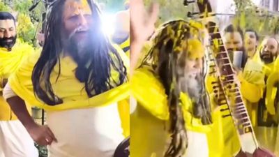 जन्मदिन का मिला ऐसा सरप्राइज की झूम उठे प्रेमानंद महाराज, किया इस गाने पर डांस, देखें दिल छू लेने वाला वीडियो