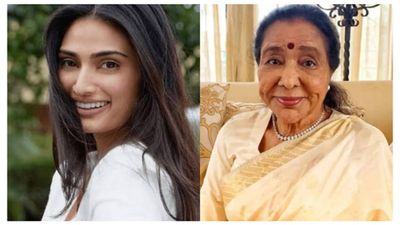 Athiya Shetty ने आशा भोसले की जगह लता मंगेशकर को दी श्रद्धांजलि, लोग बोले- दिमाग की कमी...