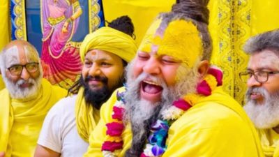 दारू पीकर नामजप... सुनकर चौंके प्रेमानंद महाराज, शराबी भक्तों को दी ये खास सलाह, बोले..