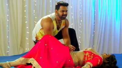 Bhojpuri Video: भोजपुरी का अब तक का सबसे अश्लील गाना...सुहारात की पवन सिंह दी फुल डीटेल...