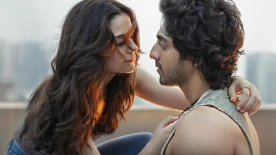 Saiyaara Collection Day 24 Early Updates: Yesterday Numbers CROSSED; Inches Closer To 320 Cr On 4th Weekend