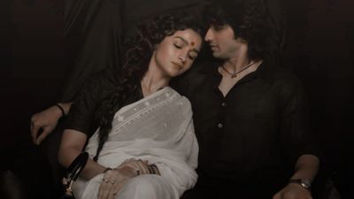 Gangubai Kathiawadi Turns 4: Fans Still Can’t Get Over Gangu And Afsaan’s Love Story