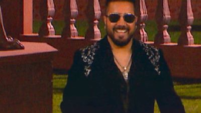 The 50 Episode: Mika Singh Enters As The Lion Declares, “The King Has Arrived” 