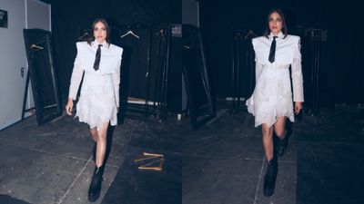 Malavika Mohanan Redefines Hotness On The Lakmé Fashion Week Runway 2026 - VIDEO