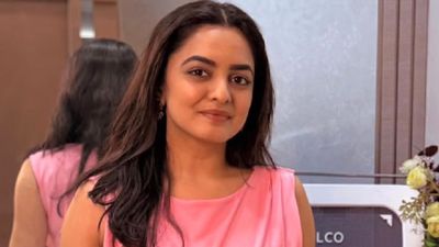 Udne Ki Aasha Star Neha Harsora On Fitness: Any Form Of Movement Is Better Than Doing Nothing