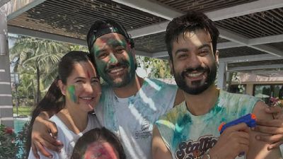 Holi 2026: Katrina & Vicky Celebrate First Holi Post Vihaan's Birth & It's All About Happy Faces