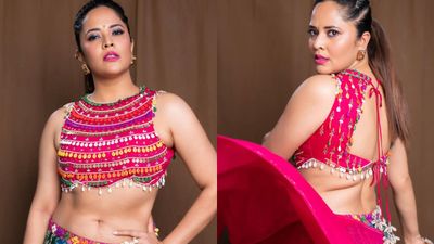 ನನ್ನಿಷ್ಟದ ಬಟ್ಟೆ ಹಾಕ್ಕೊಂಡ್ರೆ ತಪ್ಪೇನು? ಅನಸೂಯಾ ಭಾರಧ್ವಜ್ ಪ್ರಶ್ನೆ