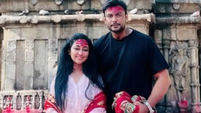 ಎಷ್ಟೇ ಜನ ನಿಮ್ಮನ್ನು ಕೆಳಗೆ ಬೀಳಿಸಿದ್ರು, ದೇವ್ರು ಕೈ ಬಿಡಲ್ಲ; ವಿಜಯಲಕ್ಷ್ಮಿ ದರ್ಶನ್