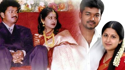 ವಿಜಯ್-ಸಂಗೀತಾ ದಾಂಪತ್ಯ ಅಂತ್ಯ ; ಸುಂದರ ಸಂಸಾರದಲ್ಲಿ ಹುಳಿ ಹಿಂಡಿದ ನಟಿಯ ವಿರುದ್ದ ಸಿಡಿದೆದ್ದ ದಳಪತಿ ಸೈನ್ಯ