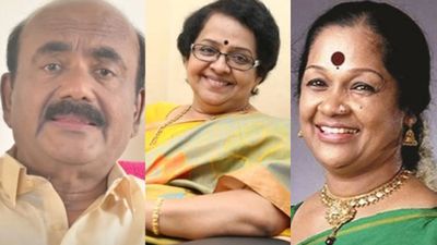 വാങ്ങിക്കൂട്ടിയ കോടിക്കണത്തിന് സ്വത്തുക്കൾ, സത്യഭാമ അറിയേണ്ടത്, മല്ലിക പരാതി നൽകാത്തതിന് കാരണം: ആലപ്പി അഷ്റഫ് 