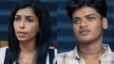 എന്റെ ഉള്ളിൽ എല്ലാം കിടപ്പുണ്ട്; 'രേണു കിച്ചുവിനെ കുറിച്ച് പറയുന്നത് അവന് അറിയം, വാ തുറക്കുന്നില്ല'