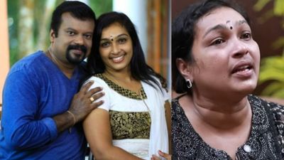 ചേട്ടൻ മുസ്ലീം, ഹിന്ദു മതാചാരപ്രകാരം ഞാൻ ദഹിപ്പിച്ചു, അവർ‌ എന്നെ ഭ്രാന്തിയും മദ്യപാനിയുമാക്കി; രോണു