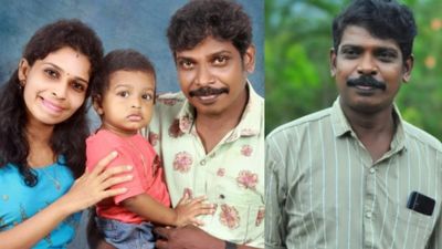 നിസ്സഹായത പറഞ്ഞ് കൊല്ലം സുധി ബാർ ബില്ല് അടപ്പിച്ചു, ഓട്ടോക്കൂലിയായ മുന്നൂറ് രൂപയും കൊടുപ്പിച്ചു; വീഡിയോ!