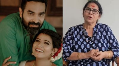 ഞാനും വൃദ്ധസദനത്തിൽ പോകും; ​ഗോപി സുന്ദർ വന്നതുകൊണ്ടാണോ അച്ഛൻ വീടുവിട്ടത്?; മറുപടിയുമായി അമൃത സുരേഷിന്റെ അമ്മ!