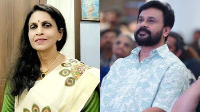 ദിലീപിനെ അവർ ജയിലിൽ ഉപദ്രവിച്ചു, എല്ലാം എന്നോട് വിശദമായി പറഞ്ഞു, നടന്റെ അവസ്ഥ ഞാൻ കണ്ടു: ആർ ശ്രീലേഖ