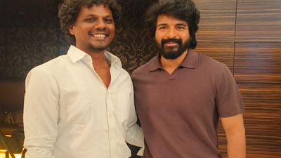 Exclusive - சிவகார்த்திகேயனை செமயாக சிரிக்க வைத்த ஜெகன்.. காயலாங்கடை டூ தாய் கிழவி பாடலாசிரியர்.. செம பயணம்