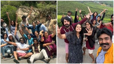 ஜாலியா ட்ரிப் போன எதிர்நீச்சல் தொடர்கிறது டீம்.. எங்க தெரியுமா?