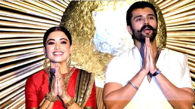 Rashmika Mandanna: ராஷ்மிகா - விஜய் தேவரகொண்டா ரிசப்ஷன்.. அடடே புது மாப்பிள்ளையும் பொண்ணும் கலக்குறாங்களே