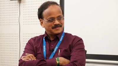 பொறுப்பா நடந்துக்காங்க.. இல்லையினா மரியாதை கெட்டுடும்.. யாரைச் சொல்கிறார் தனஞ்செயன்