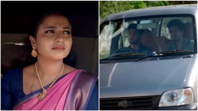 நொடிப்பொழுதில் வந்த ஆபத்து.. உயிர் தப்பினாரா ரேவதி.‌. கார்த்தியால் நடந்தது என்ன? கார்த்திகை தீபம்! 