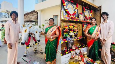 ரோஜா வீட்டில் விசேஷம்.. வேட்டி, சட்டையில் மாப்பிள்ளை போல இருக்காரே ரோஜா மகன்.. செம ஹேப்பி!