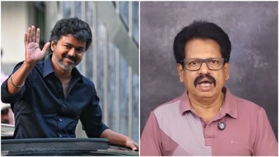  விஜய் பையில் கத்தரிக்கோல் வைத்திருந்தது ஏன்? பின்னணியில் இருக்கும் ஜாதகம்.. அந்தணன் பேட்டி!