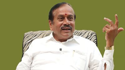 திமுகவை நேரடியாக அட்டாக் செய்யும் காவியின் கலைக்கூடத்தின் ’இந்துடா’.. பட டிரைலரை வெளியிட்ட H ராஜா