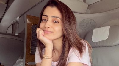 Trisha: சினிமாவில் இருந்து விலகும் த்ரிஷா.. பிரபலம் சொன்ன பகீர் தகவல்.. எல்லாம் விஜய்க்காகவா?