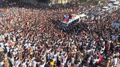 விஜய் சுனாமி.. தவெகவுக்கு ஒரு கோடி ஓட்டுக் கிடைக்குமா?.. பிரசாந்த் ரங்கசாமி சொல்லும் ஆருடம்..