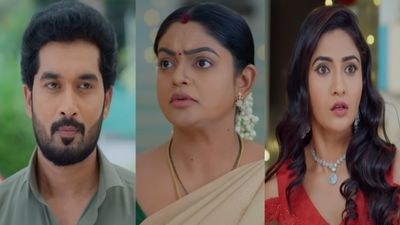 Karthika Deepam 2 April 2nd: కార్తీక్ కంటపడ్డ జ్యోత్స్న రిపోర్ట్స్... దీప హత్యకు ముహూర్తం పెట్టిన జ్యోత్స్న