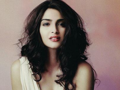 Sonam Kapoor: I Don't Fit In This Industry