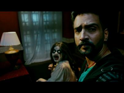 Santhanam In Dhilluku Dhuddu