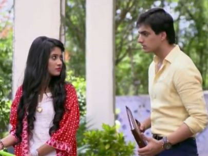 Yeh Rishta Kya Kehlata Hai Actress Shivangi Joshi's Mother Is Miffed With Link-Up Rumours!