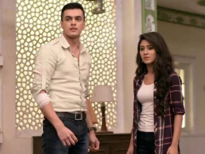 Yeh Rishta Kya Kehlata Hai Actress Shivangi Joshi's Mother Is Miffed With Link-Up Rumours!