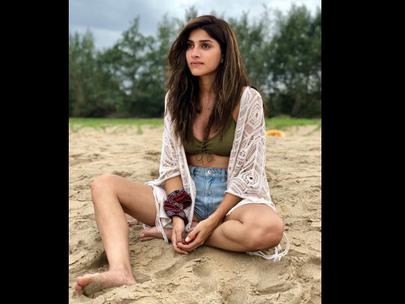 actress-sapna-pabbi-supports-tanushree-dutta-sapna-pabbi-recalls-her-own-uncomfortable