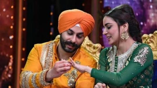 Famous Astrologer Predicts Shraddha Arya & Alams Wedding; The Couple To Get Engaged On Nach Baliye