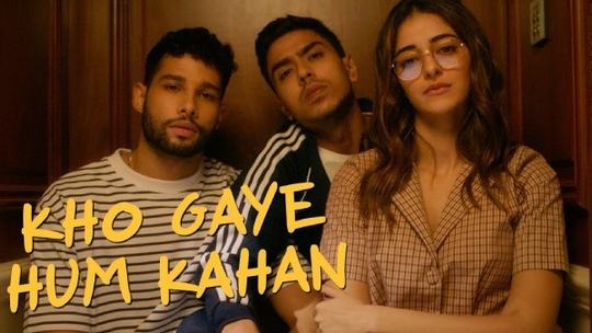Kho Gaye Hum Kahan, Siddhant Chaturvedi