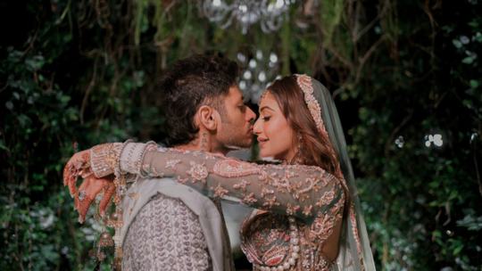 Surbhi Chandna Wedding Video Karan Sharma Kisses Bride As She Sings Song But It s Her Mother s Reaction That Takes Cake