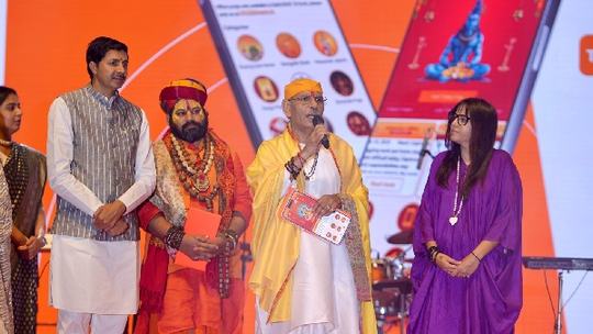 Kailesh Kher Leaves Delhi In Awe As He Performs At Bhagva