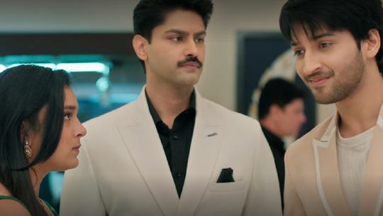 Itti Si Khushi Today Episode Anvita Humiliates Virat